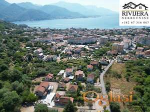 Na prodaju porodicna kuca sa imanjem Bijela Herceg Novi
